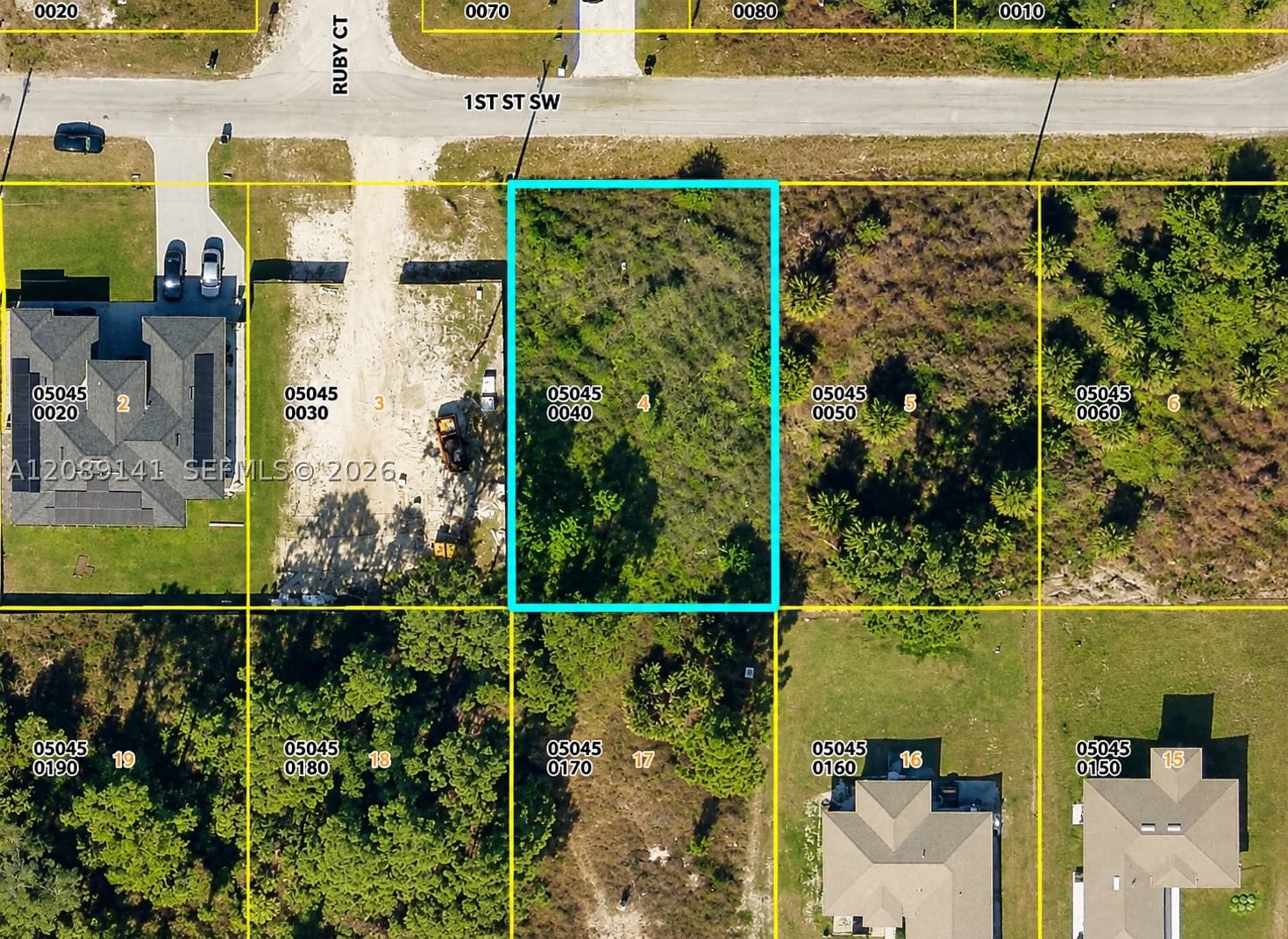 Real estate property located at 3313 1st St SW, Lee, Lehigh Acres, Lehigh Acres, FL