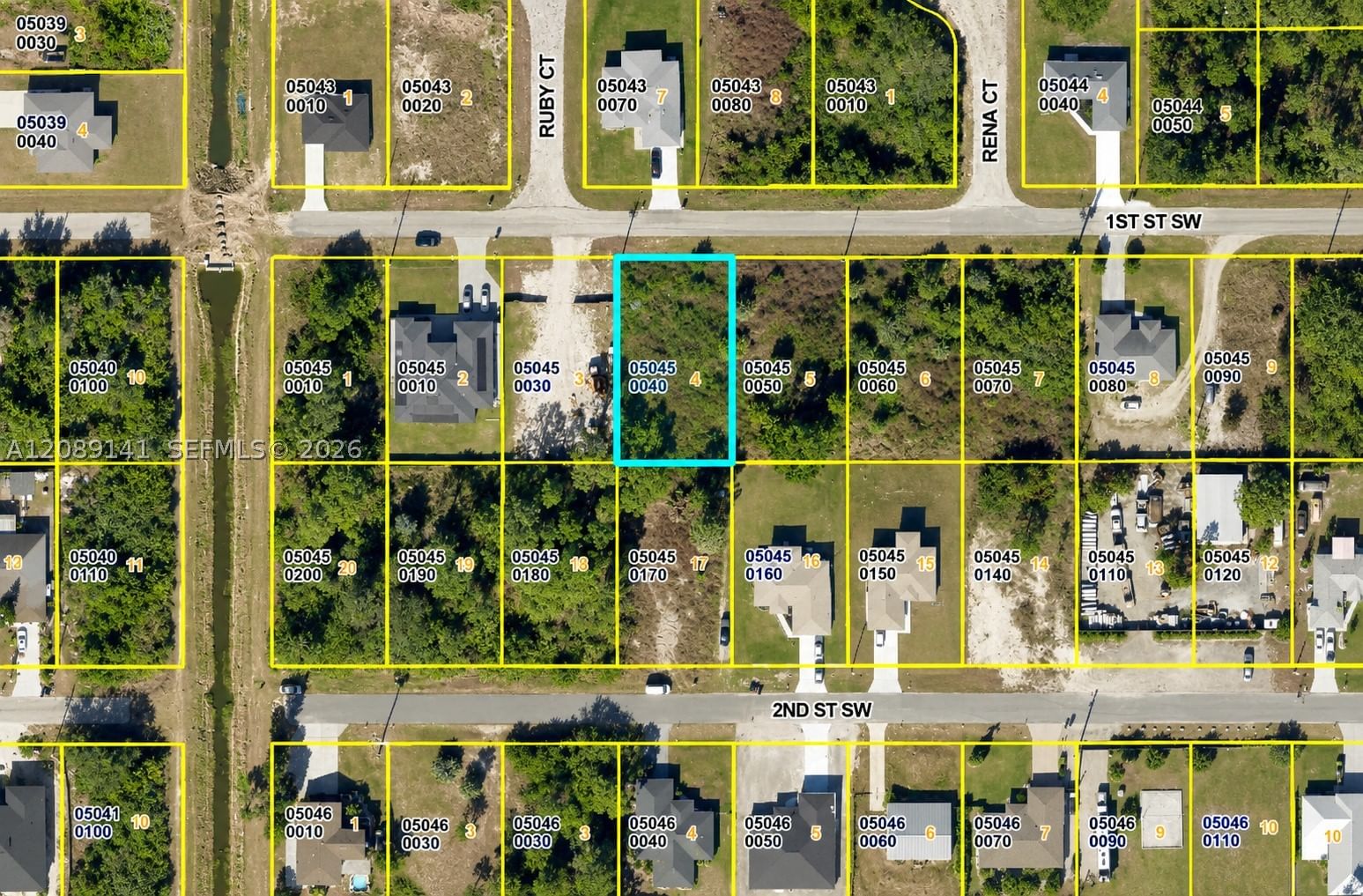 Real estate property located at 3313 1st St SW, Lee, Lehigh Acres, Lehigh Acres, FL