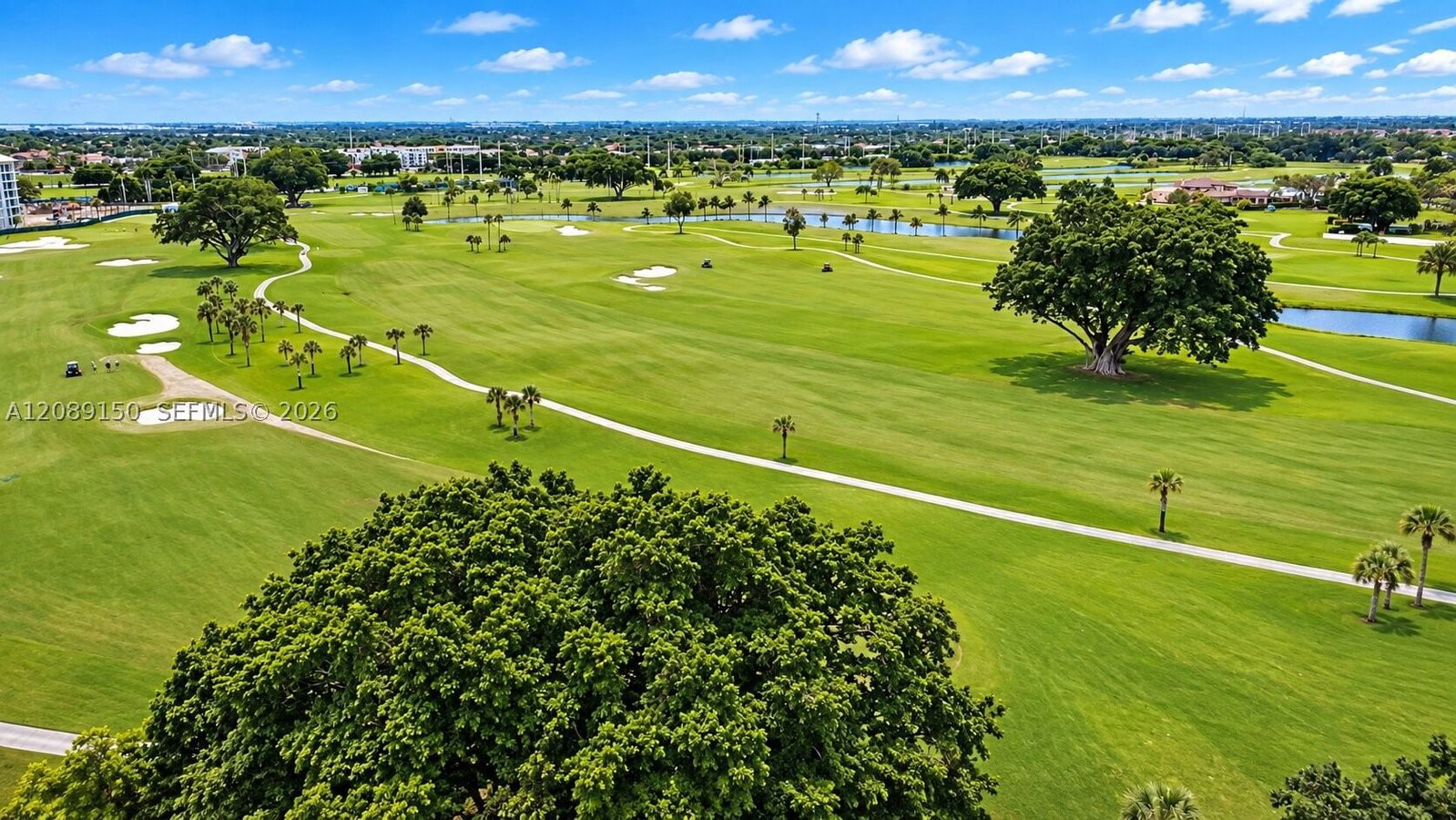 Real estate property located at 15528 Braemar Ct, Miami-dade, Miami Lakes Loch Andrews, Miami Lakes, FL