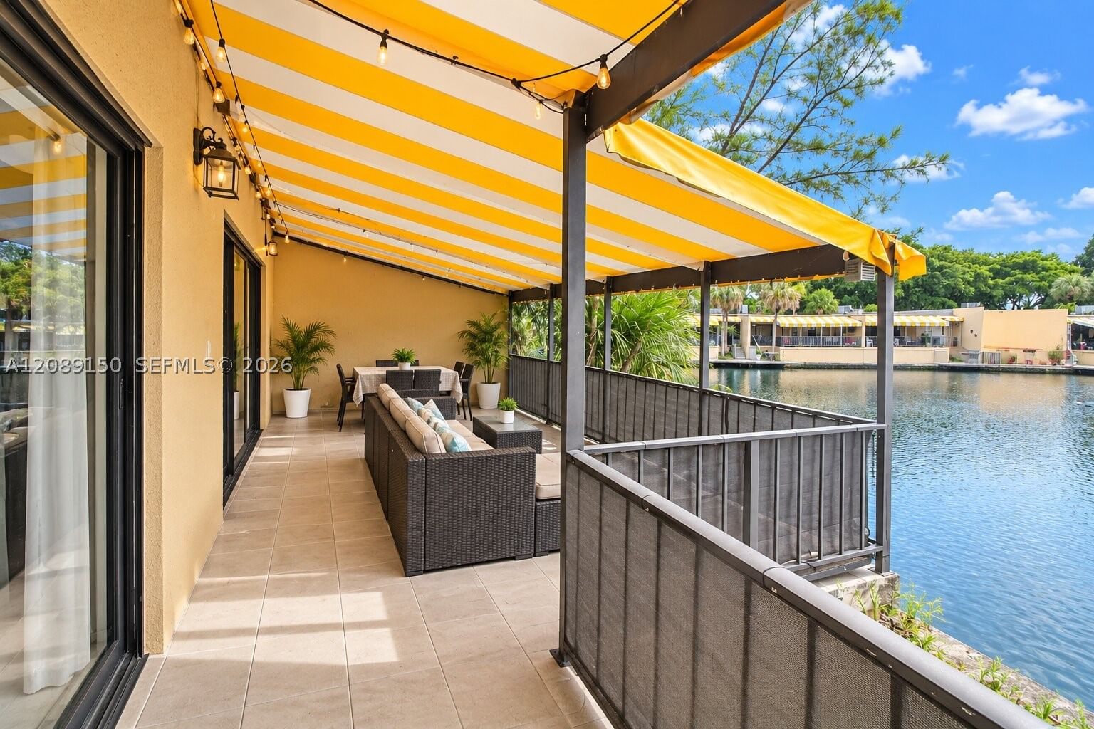 Real estate property located at 15528 Braemar Ct, Miami-dade, Miami Lakes Loch Andrews, Miami Lakes, FL