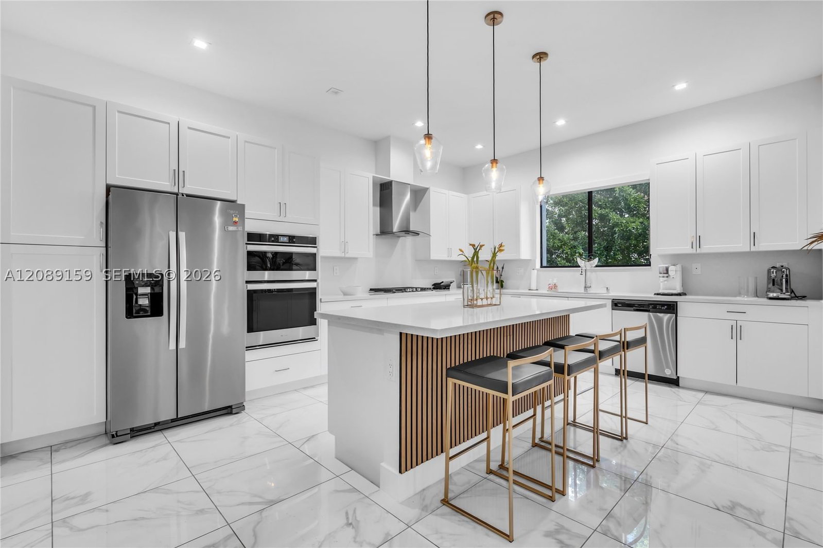 Real estate property located at 4363 81st Ave, Miami-dade, Canarias East, Doral, FL