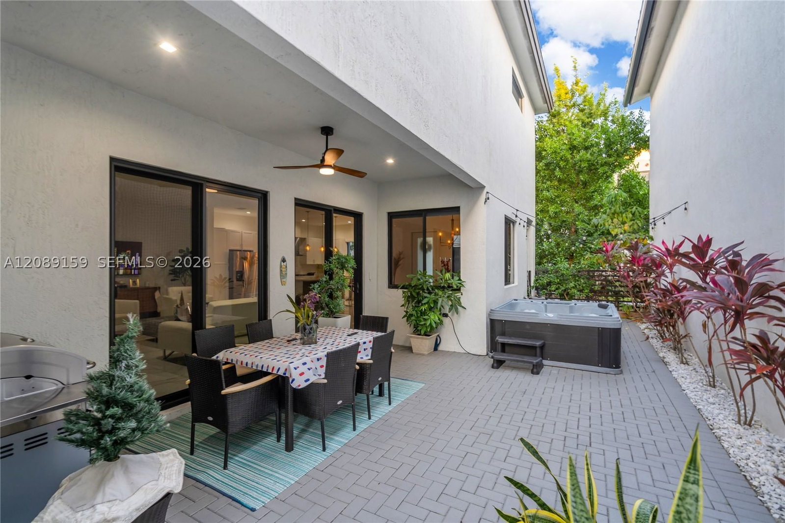 Real estate property located at 4363 81st Ave, Miami-dade, Canarias East, Doral, FL