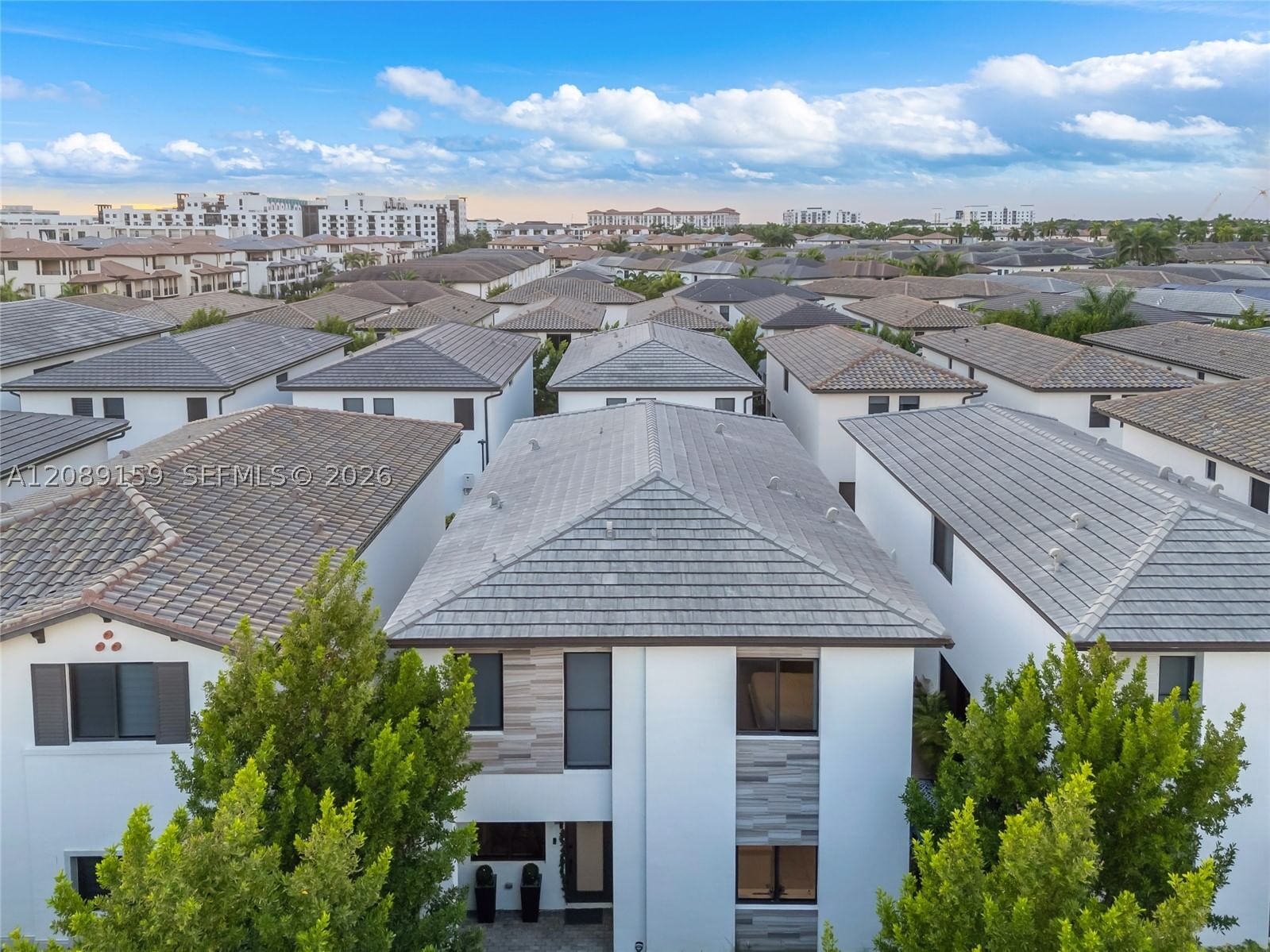 Real estate property located at 4363 81st Ave, Miami-dade, Canarias East, Doral, FL