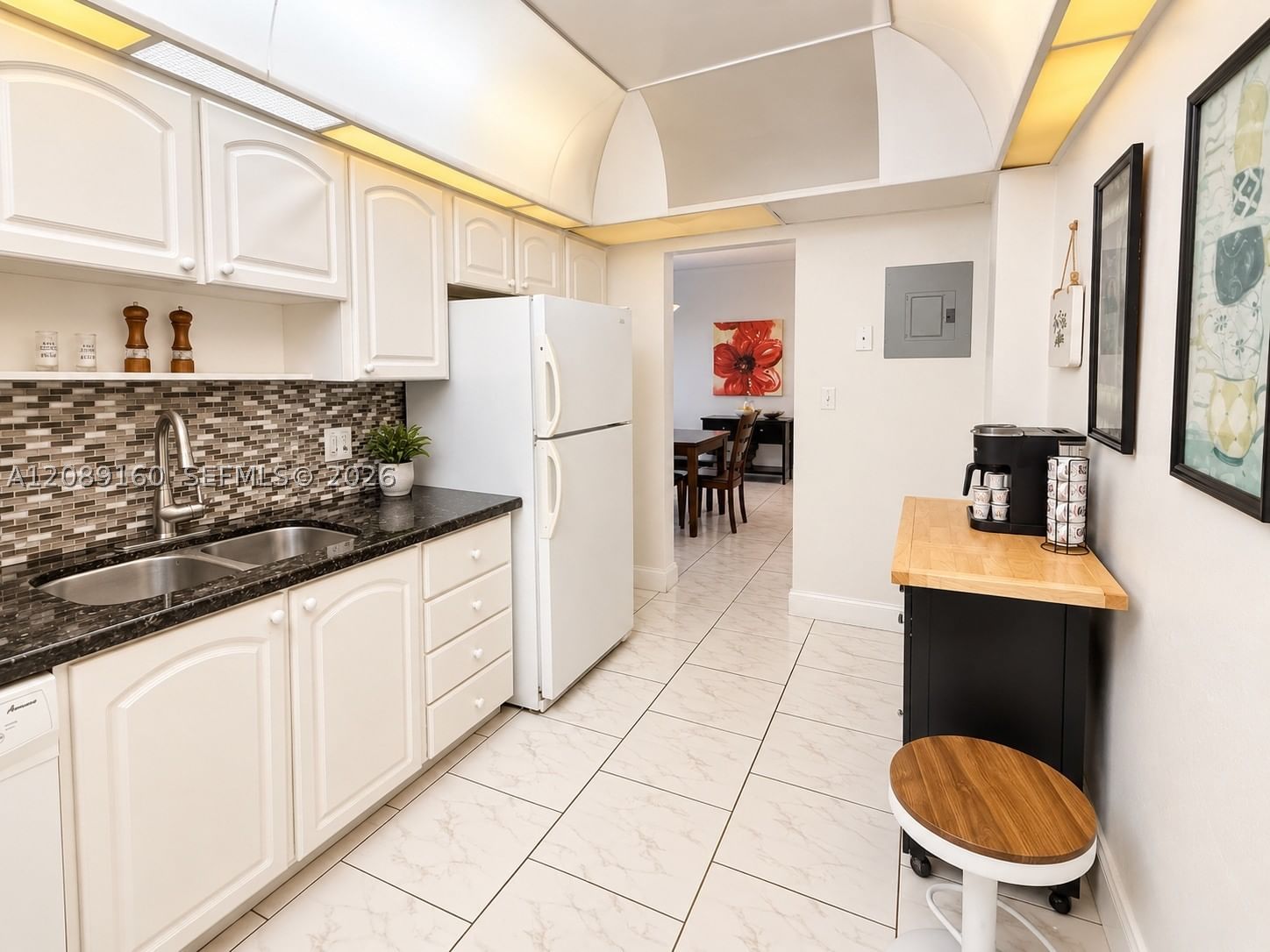 Real estate property located at 3901 Ocean Dr #5A, Broward, Tides On Hollywood Beach, Hollywood, FL