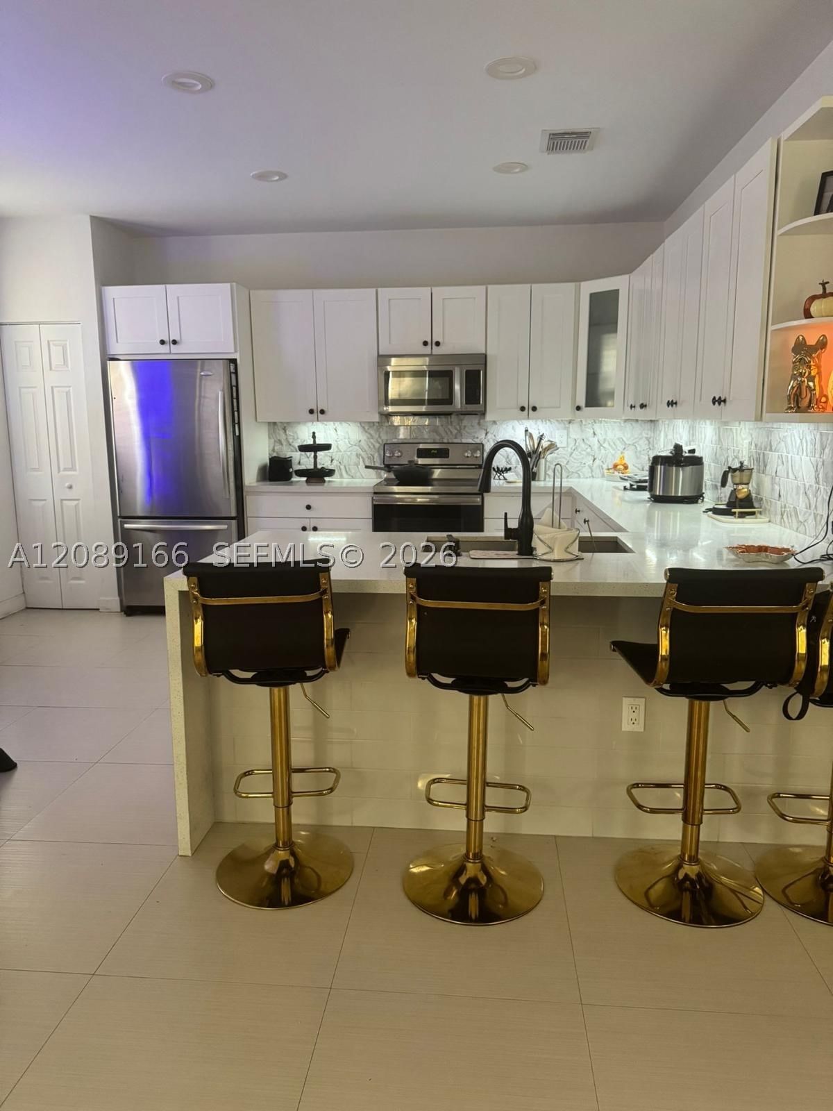Real estate property located at 7414 107th Ct, Miami-dade, Reserve At Doral East, Doral, FL