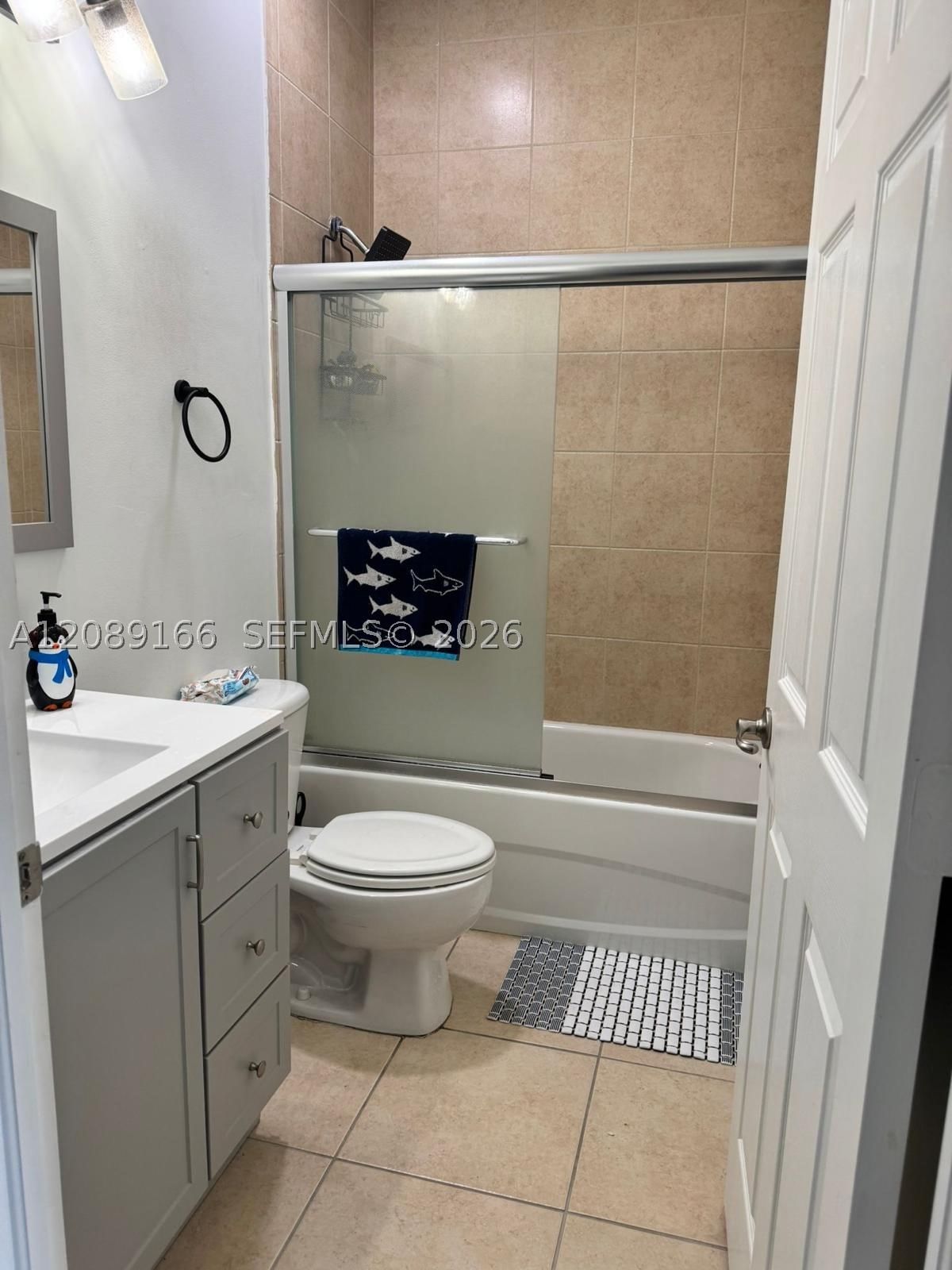 Real estate property located at 7414 107th Ct, Miami-dade, Reserve At Doral East, Doral, FL