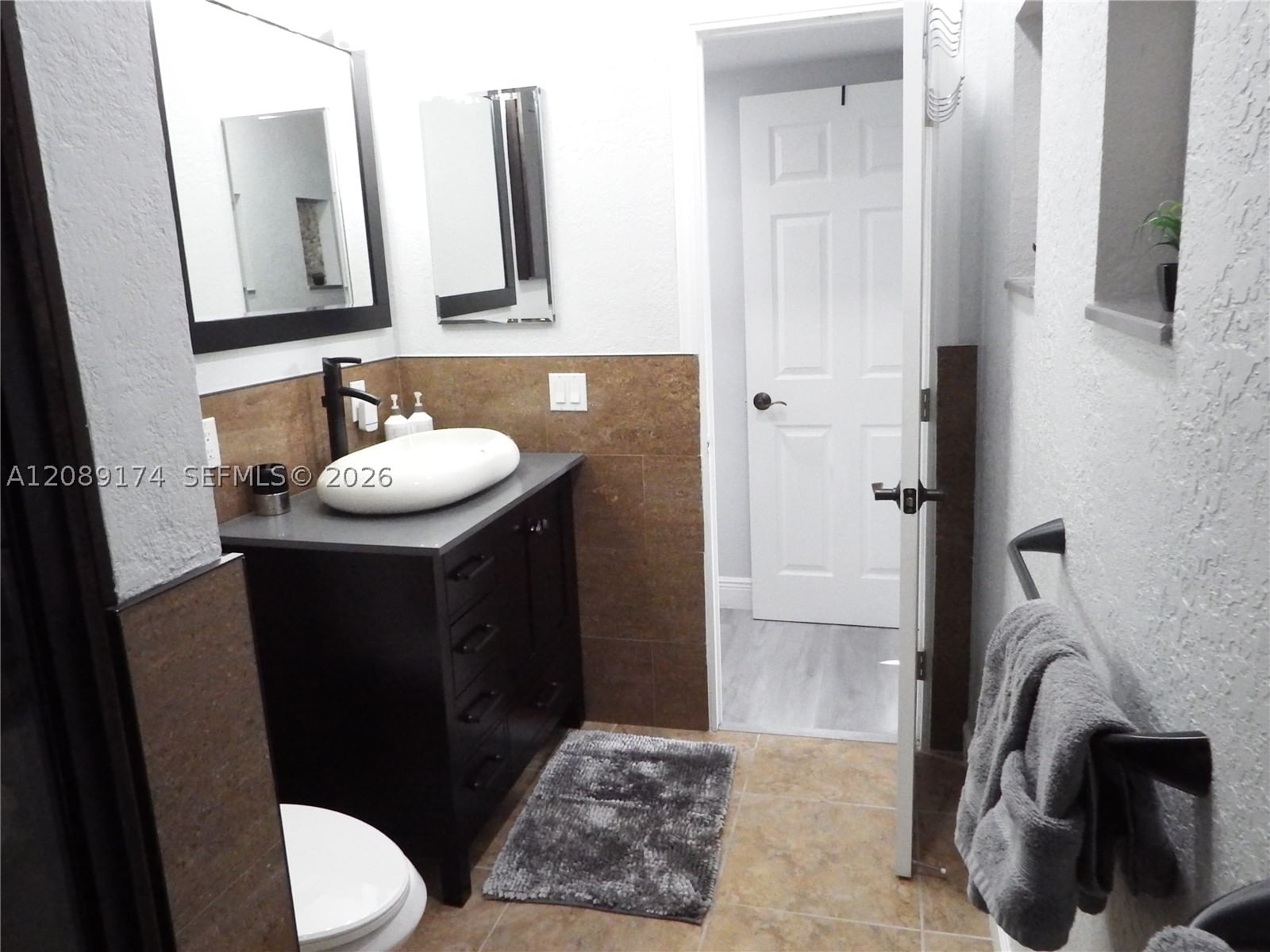 Real estate property located at 1711 50th Ave, Broward, Hollywood Hills Amen Plat, Hollywood, FL