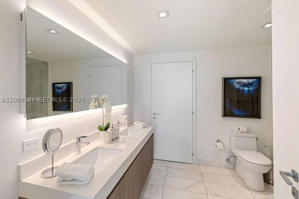 Real estate property located at 401 Birch Rd #610, Broward, Tiffany House Condo, Fort Lauderdale, FL