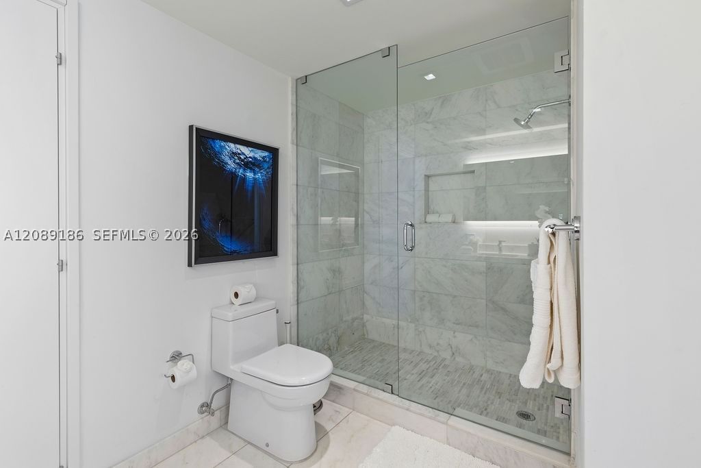 Real estate property located at 401 Birch Rd #610, Broward, Tiffany House Condo, Fort Lauderdale, FL
