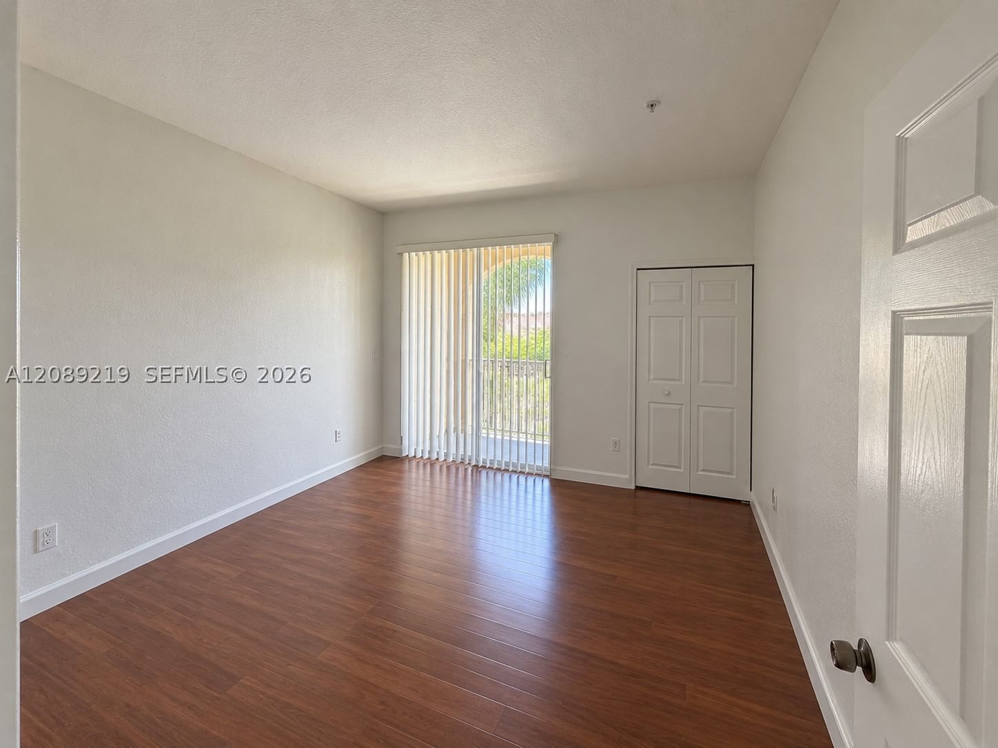Real estate property located at 10242 7th St #203, Miami-dade, Fontainbleau Lakes Courty, Miami, FL