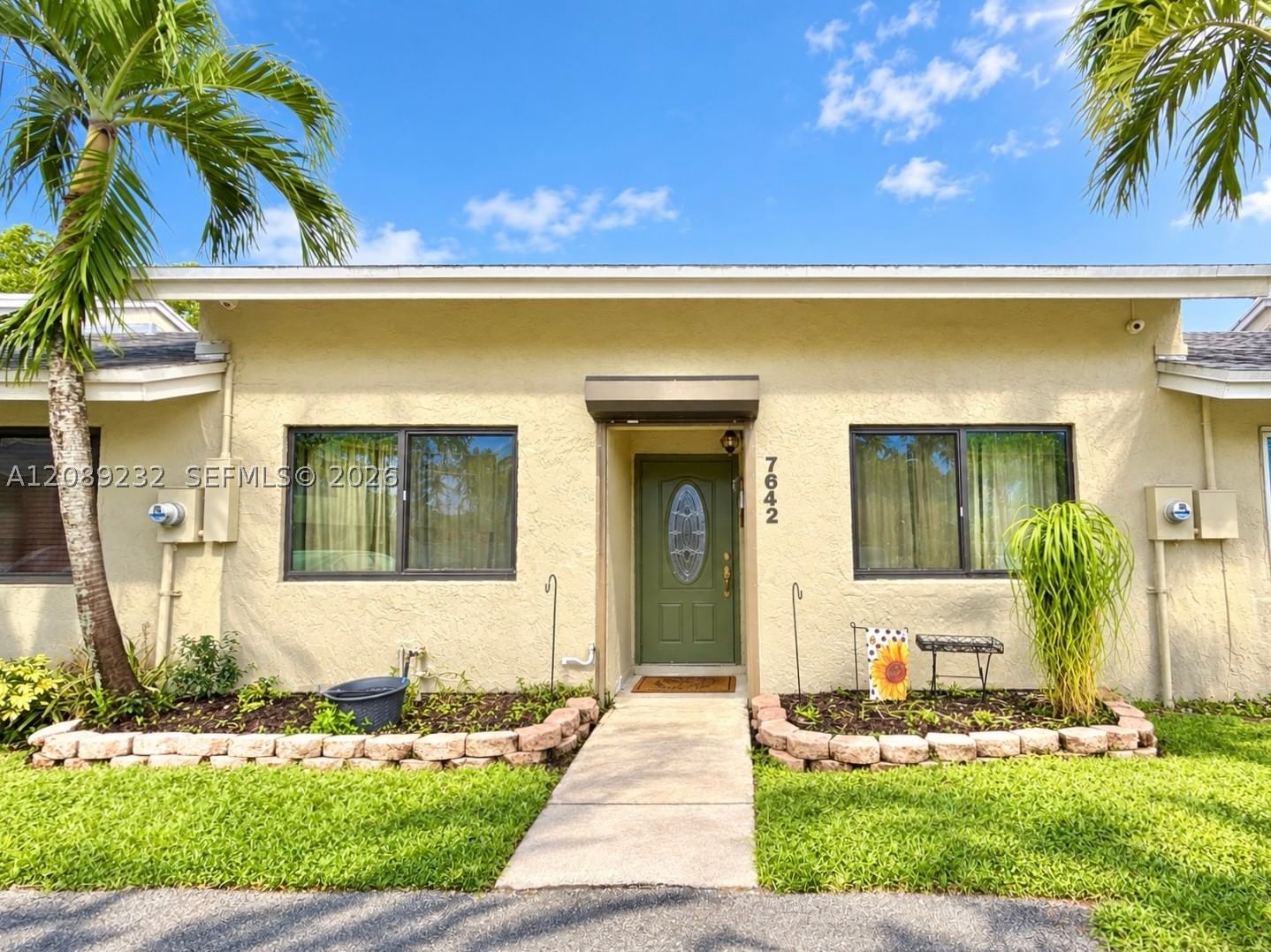 Real estate property located at 7642 38th Ct, Broward, Springtree, Sunrise, FL
