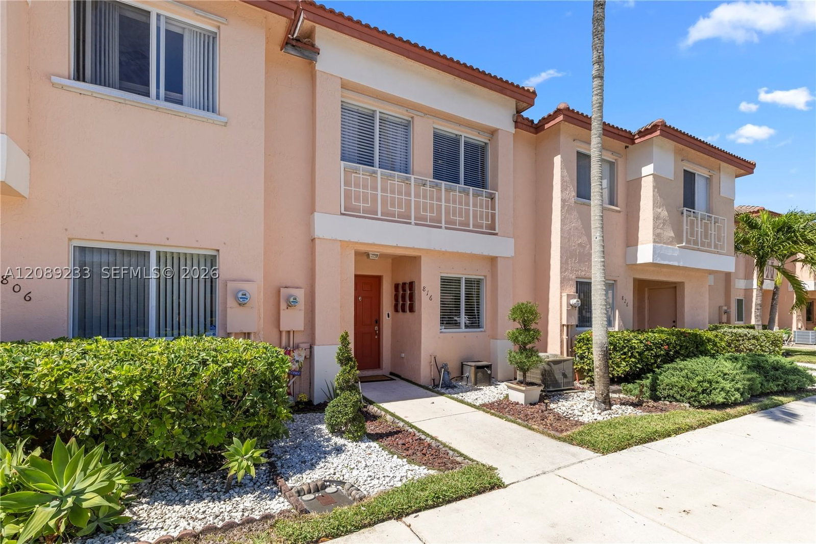 Real estate property located at 816 208th Way, Broward, Barron Plat, Pembroke Pines, FL
