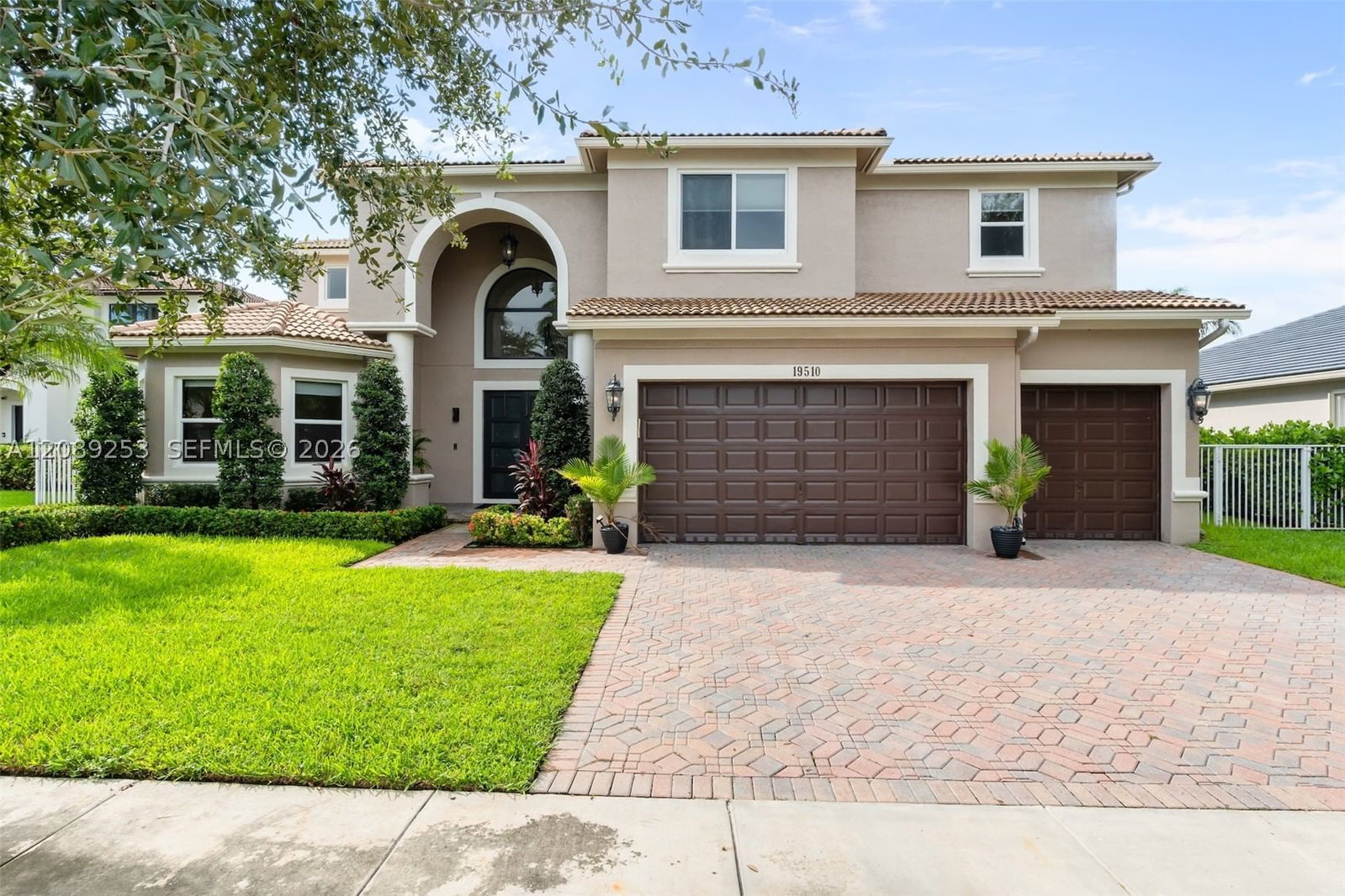Real estate property located at 19510 Coquina Way, Broward, Isles At Weston, Weston, FL