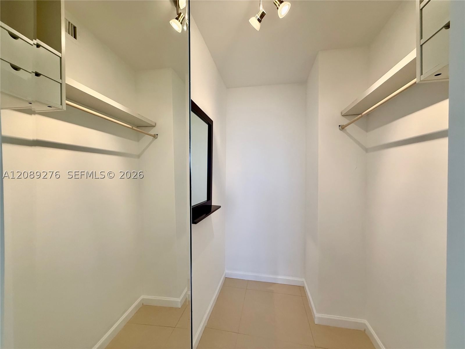 Real estate property located at 290 174th St #1602, Miami-dade, Winston Towers 700 Condo, Sunny Isles Beach, FL