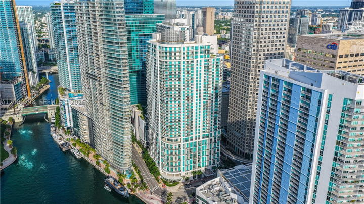 Real estate property located at 300 Biscayne Blvd T-3509, Miami-dade, Met 1 Condo, Miami, FL