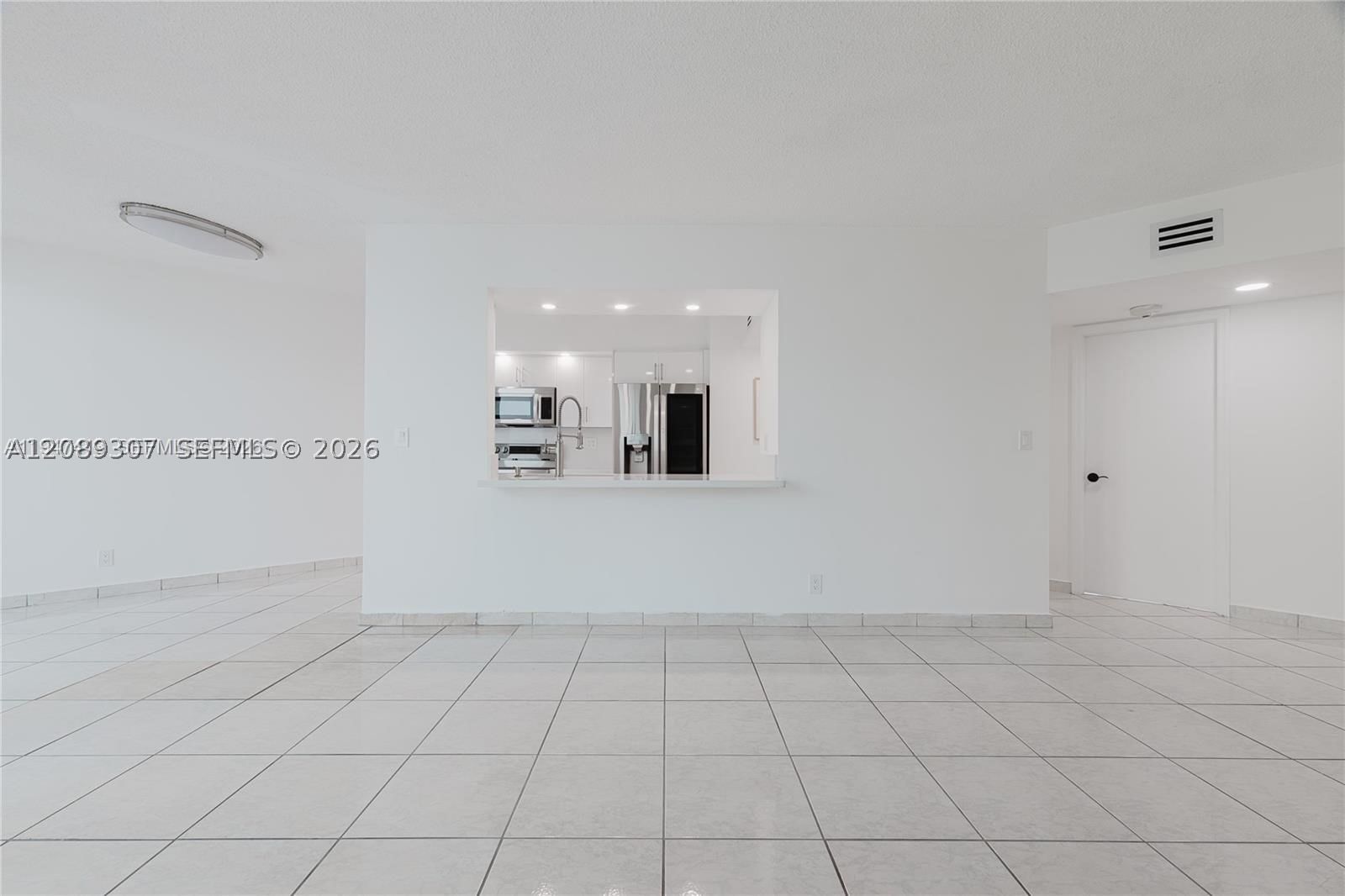 Real estate property located at 16485 Collins Ave #338, Miami-dade, Oceania Iii Condo, Sunny Isles Beach, FL