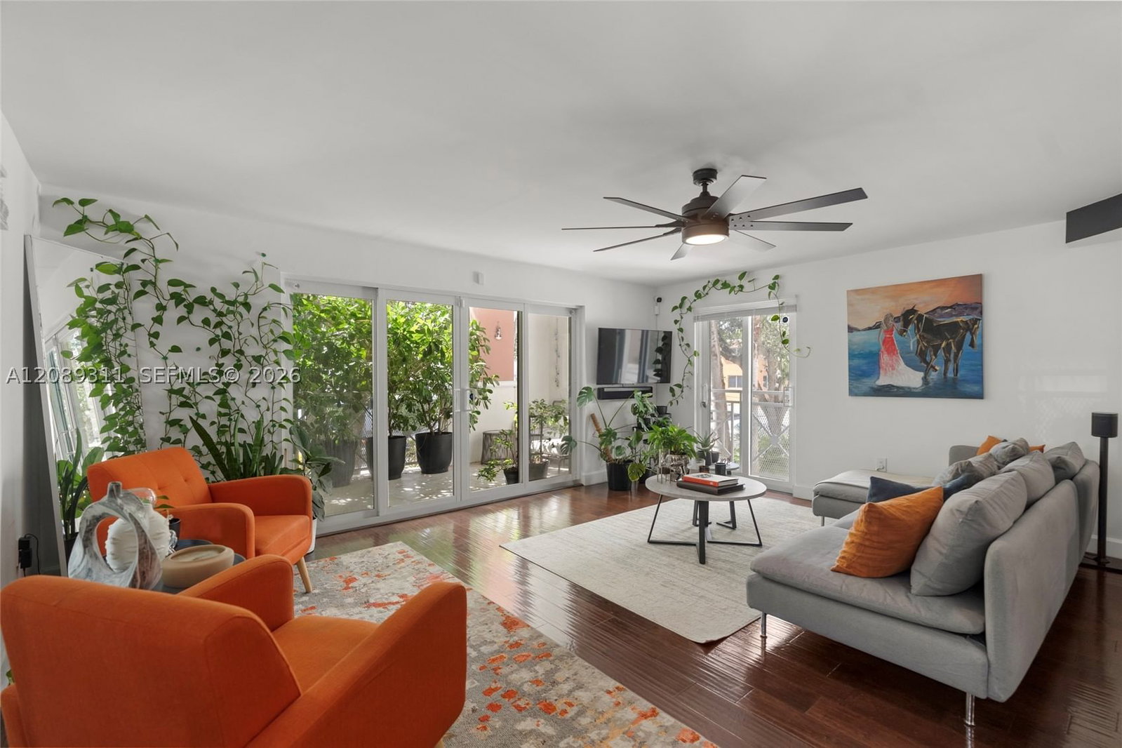 Real estate property located at 1005 8th St #206, Miami-dade, Magnolia Condo, Miami Beach, FL