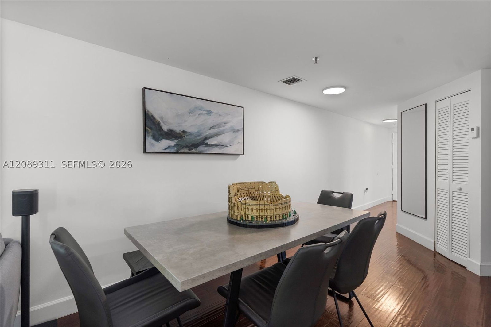 Real estate property located at 1005 8th St #206, Miami-dade, Magnolia Condo, Miami Beach, FL