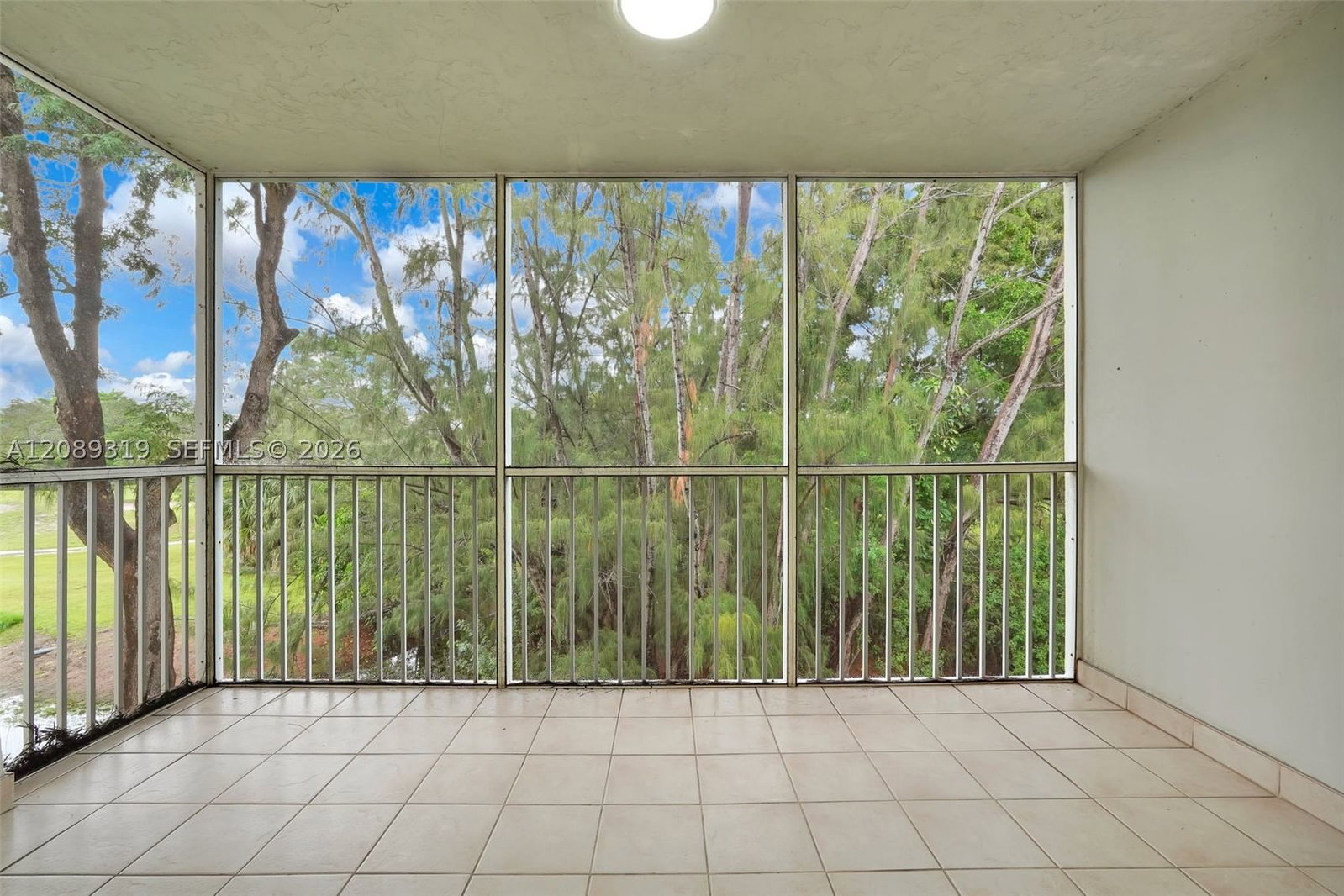 Real estate property located at 3051 Palm Aire Dr #308, Broward, No 34 Palm-aire Country C, Pompano Beach, FL