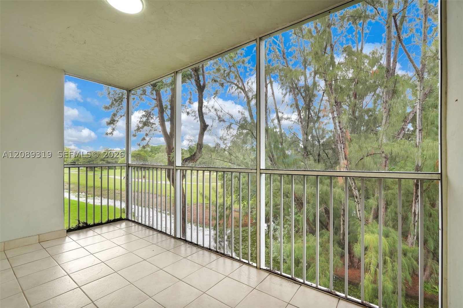 Real estate property located at 3051 Palm Aire Dr #308, Broward, No 34 Palm-aire Country C, Pompano Beach, FL