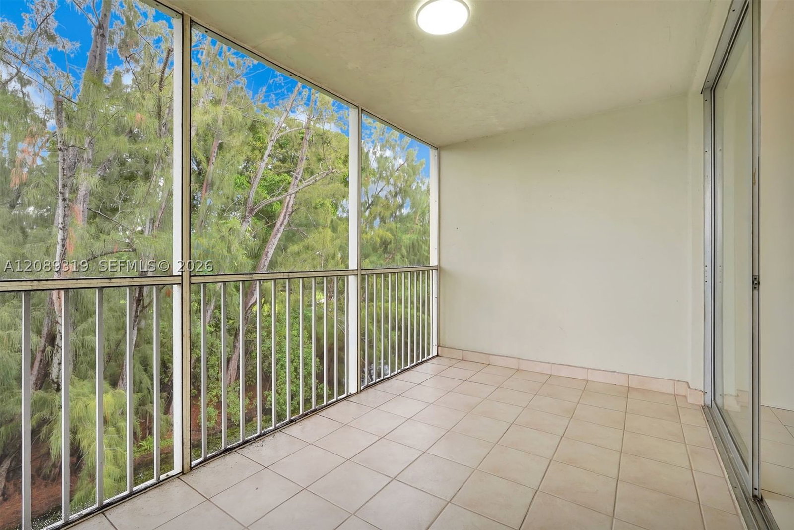 Real estate property located at 3051 Palm Aire Dr #308, Broward, No 34 Palm-aire Country C, Pompano Beach, FL