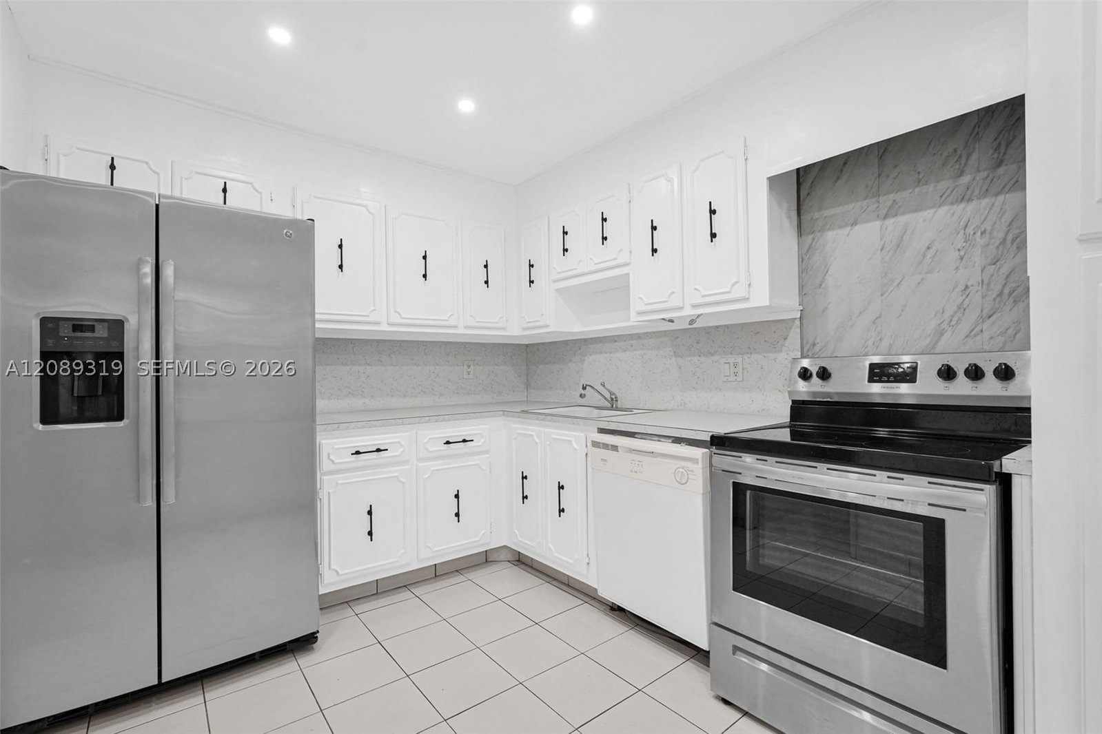Real estate property located at 3051 Palm Aire Dr #308, Broward, No 34 Palm-aire Country C, Pompano Beach, FL