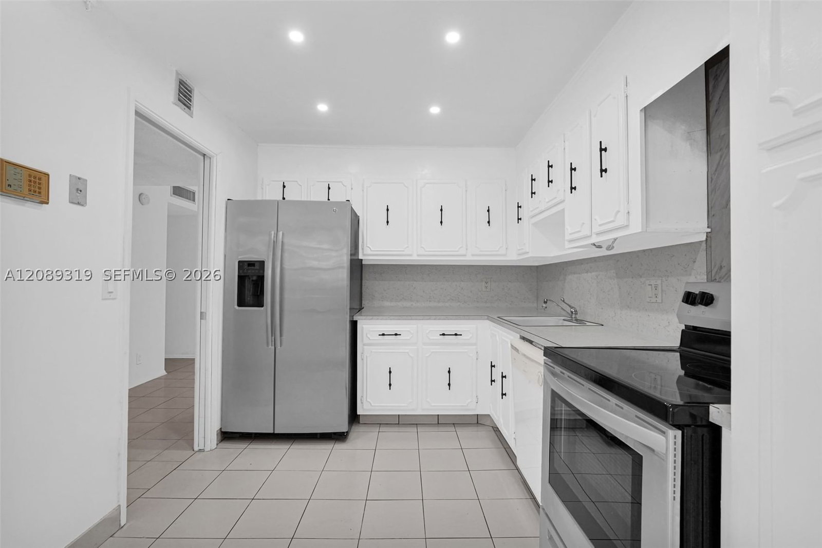 Real estate property located at 3051 Palm Aire Dr #308, Broward, No 34 Palm-aire Country C, Pompano Beach, FL