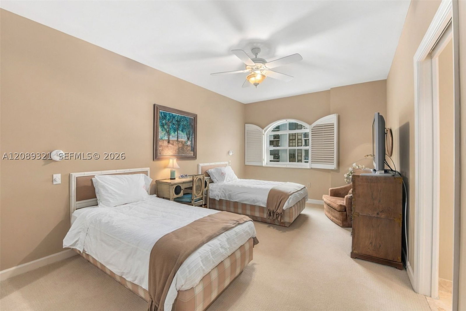 Real estate property located at 610 Valencia Ave #502, Miami-dade, The New French Village Co, Coral Gables, FL