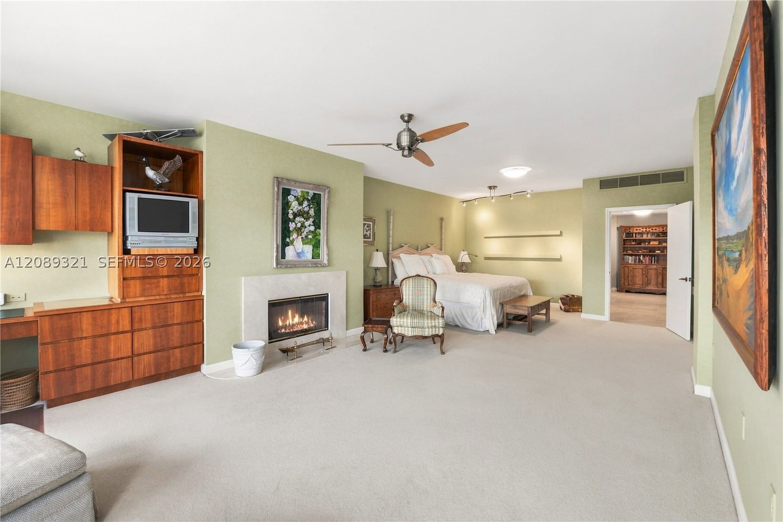 Real estate property located at 610 Valencia Ave #502, Miami-dade, The New French Village Co, Coral Gables, FL