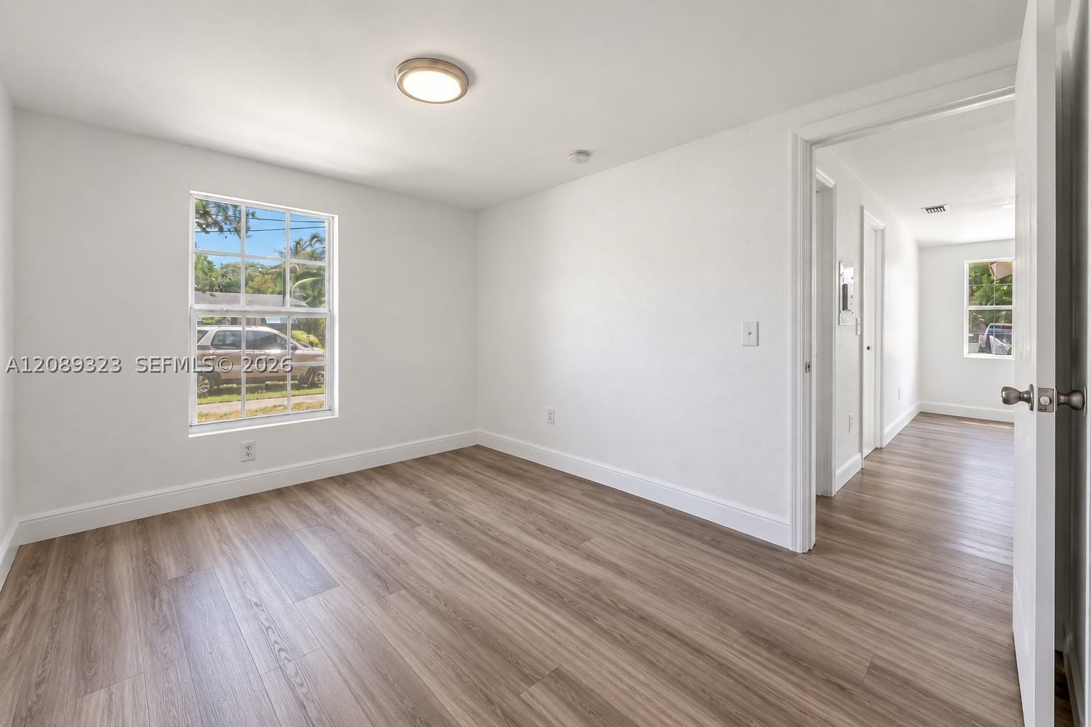 Real estate property located at 10805 10th Ave, Miami-dade, Pinewood Park Extension, Miami, FL