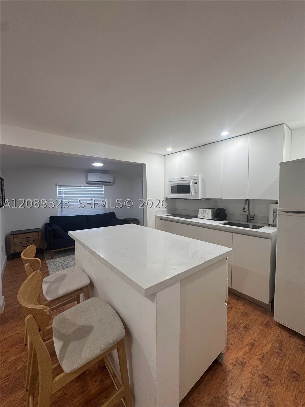 Real estate property located at 10805 10th Ave, Miami-dade, Pinewood Park Extension, Miami, FL
