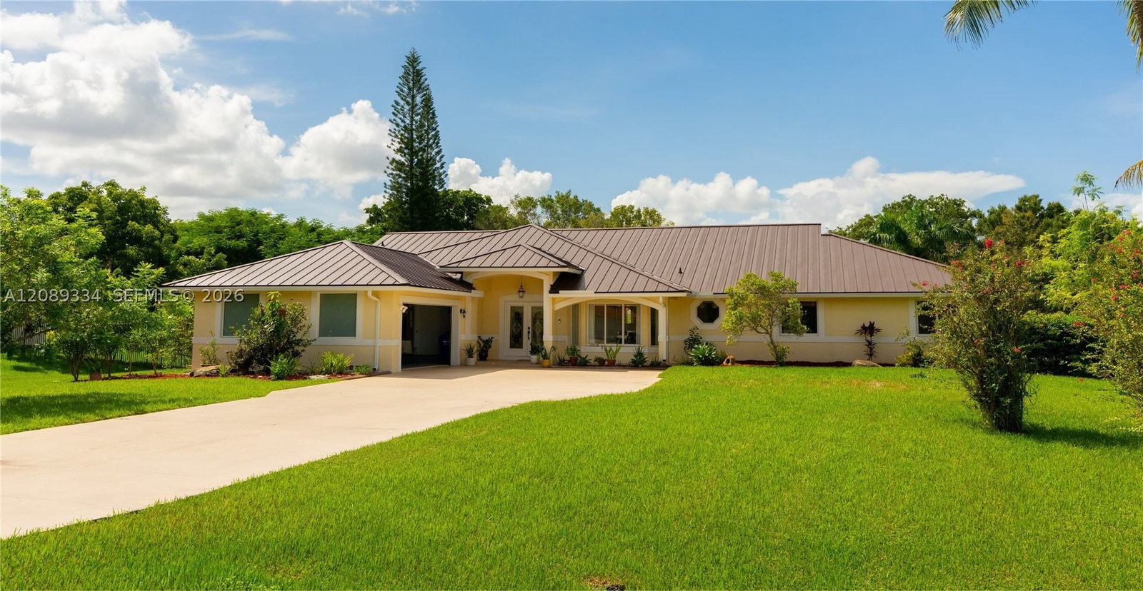 Real estate property located at 20430 53rd Pl, Broward, Trails, Pembroke Pines, FL
