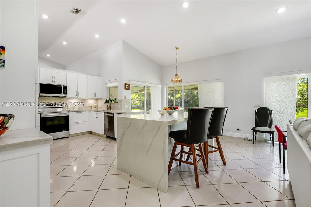 Real estate property located at 20430 53rd Pl, Broward, Trails, Pembroke Pines, FL