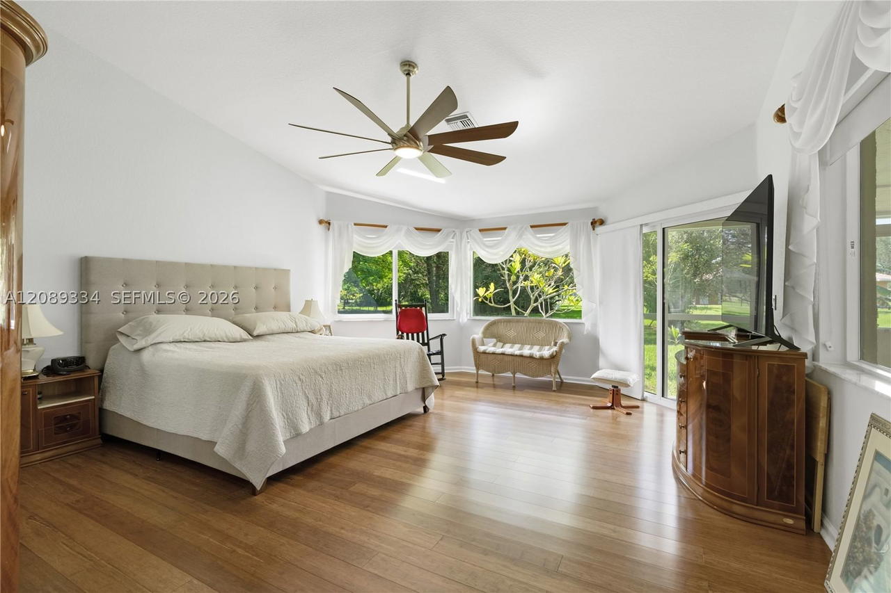 Real estate property located at 20430 53rd Pl, Broward, Trails, Pembroke Pines, FL