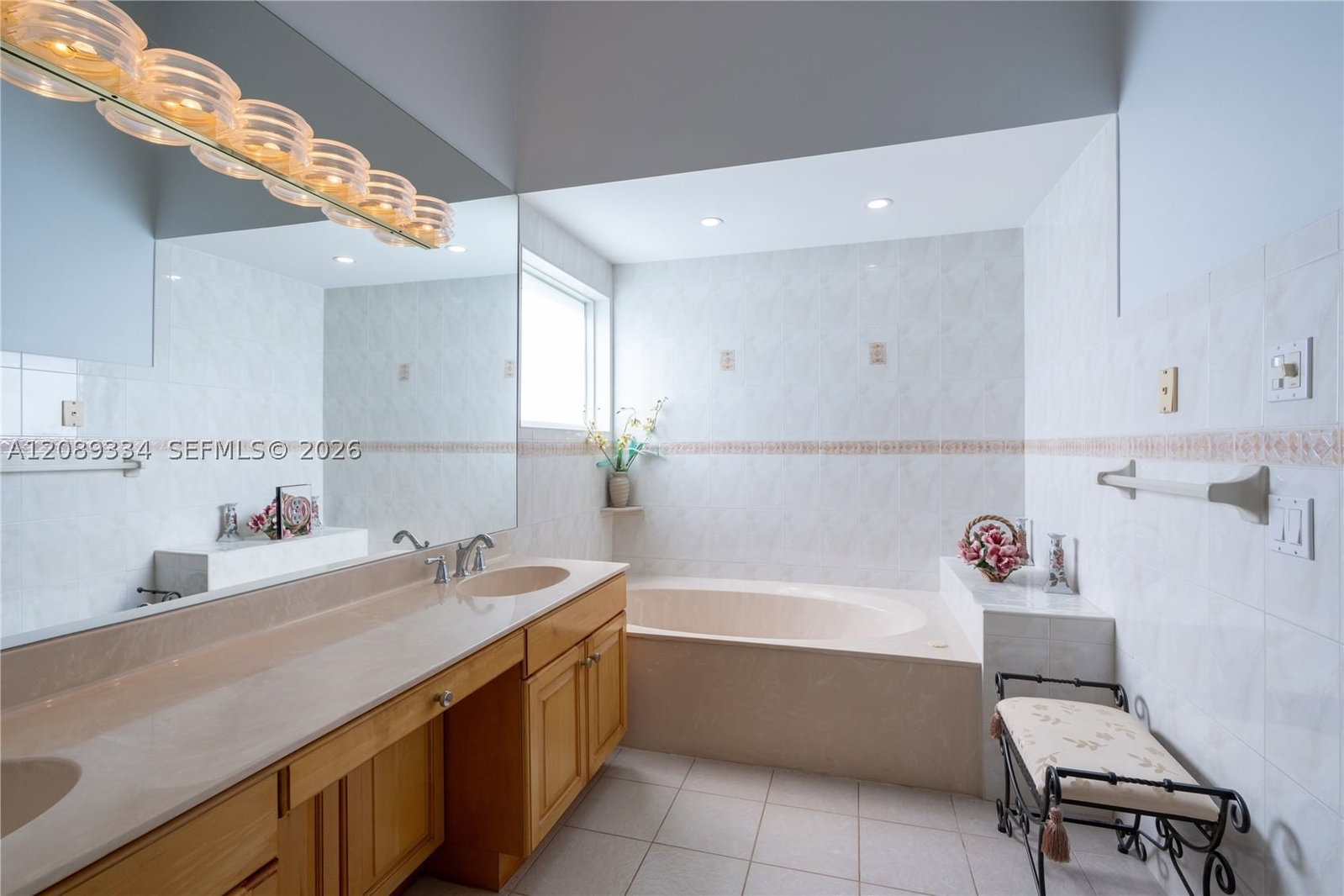 Real estate property located at 20430 53rd Pl, Broward, Trails, Pembroke Pines, FL