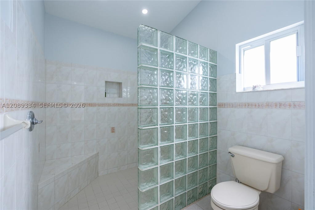 Real estate property located at 20430 53rd Pl, Broward, Trails, Pembroke Pines, FL