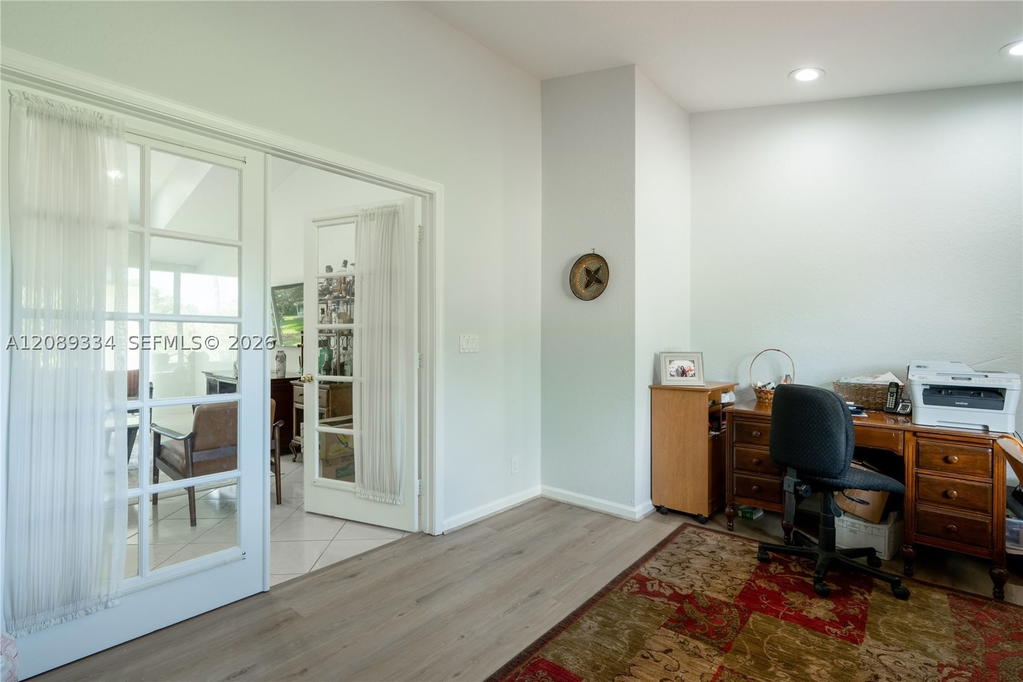 Real estate property located at 20430 53rd Pl, Broward, Trails, Pembroke Pines, FL