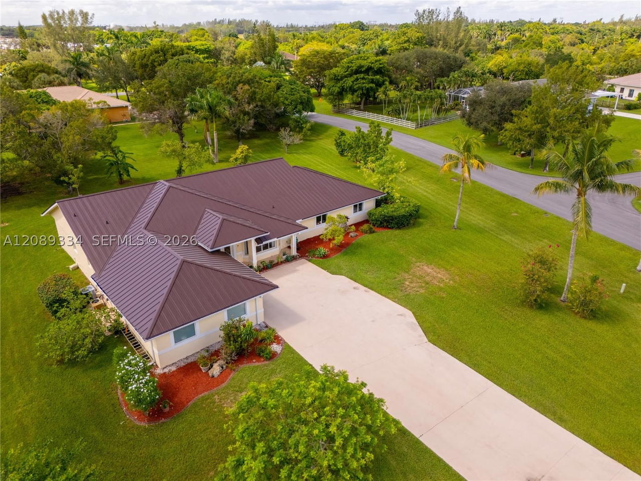 Real estate property located at 20430 53rd Pl, Broward, Trails, Pembroke Pines, FL