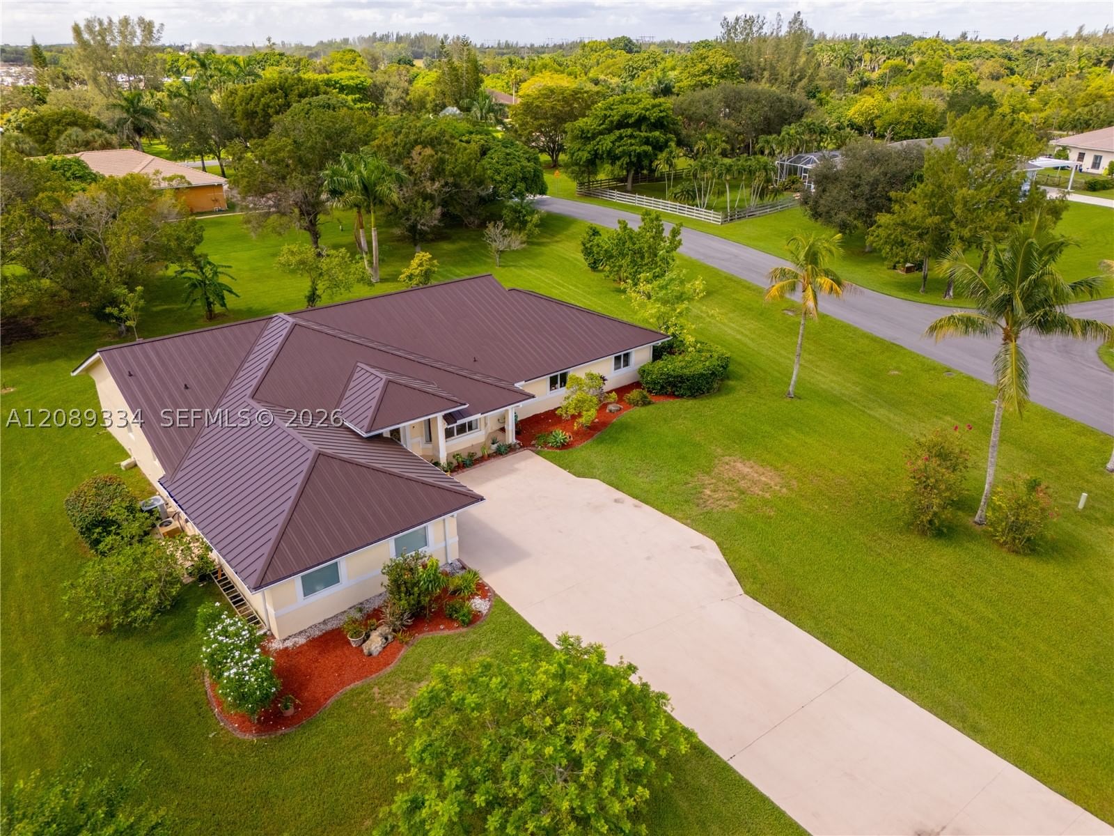 Real estate property located at 20430 53rd Pl, Broward, Trails, Pembroke Pines, FL
