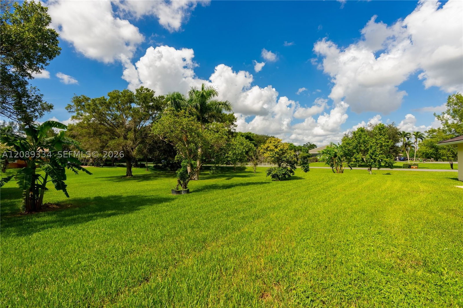 Real estate property located at 20430 53rd Pl, Broward, Trails, Pembroke Pines, FL