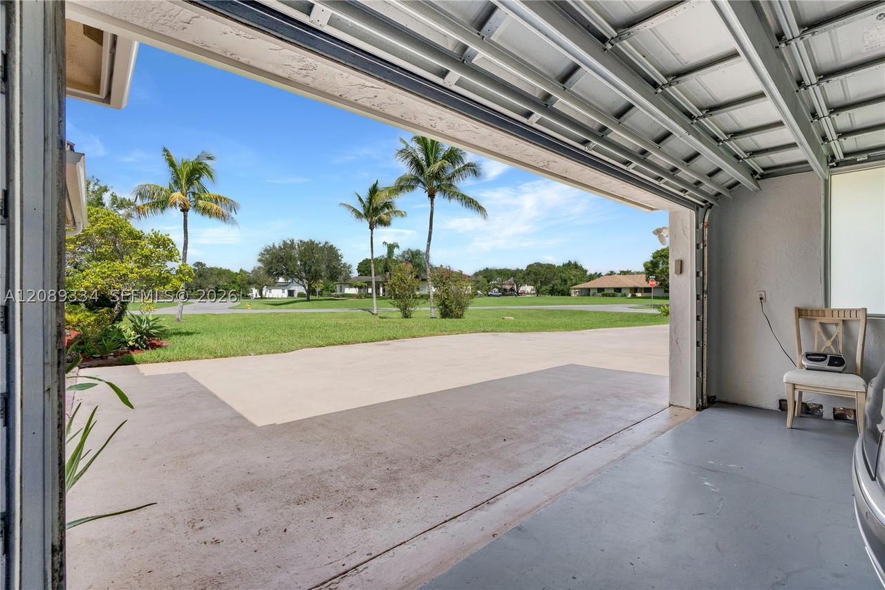 Real estate property located at 20430 53rd Pl, Broward, Trails, Pembroke Pines, FL