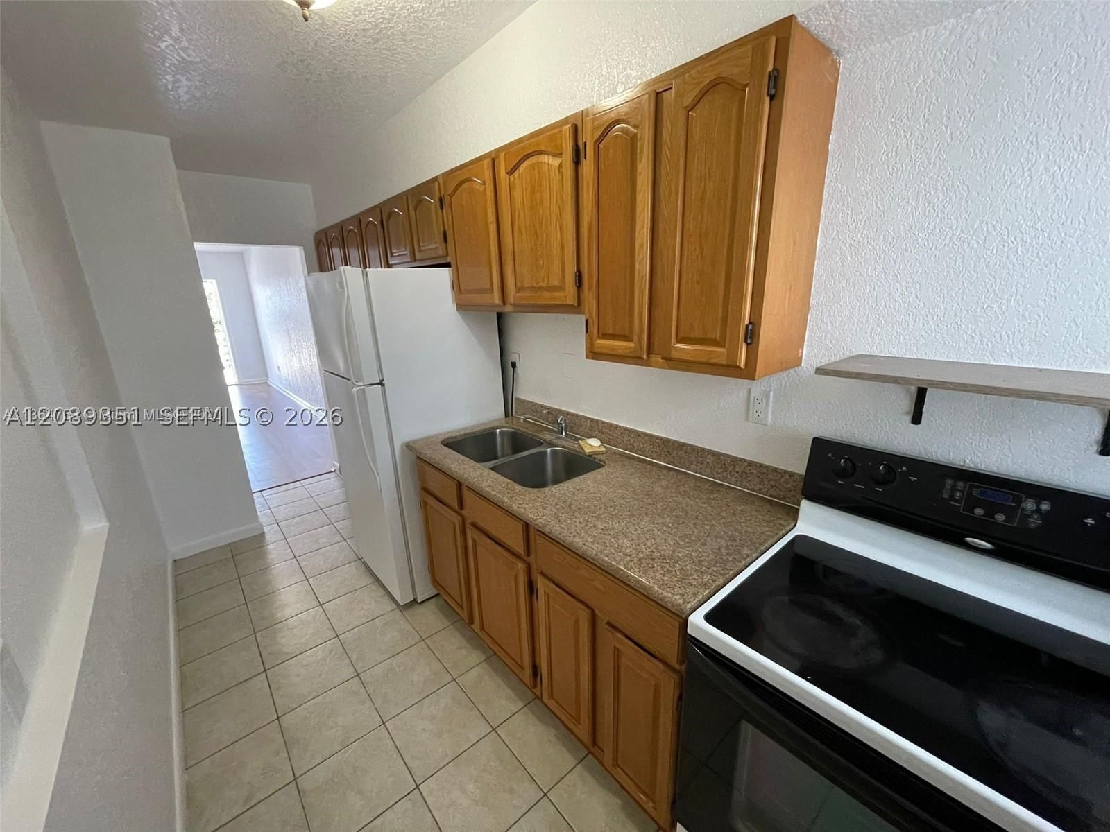 Real estate property located at 1471 170th St #224A, Miami-dade, Colonial Court Condo Bldg, North Miami Beach, FL