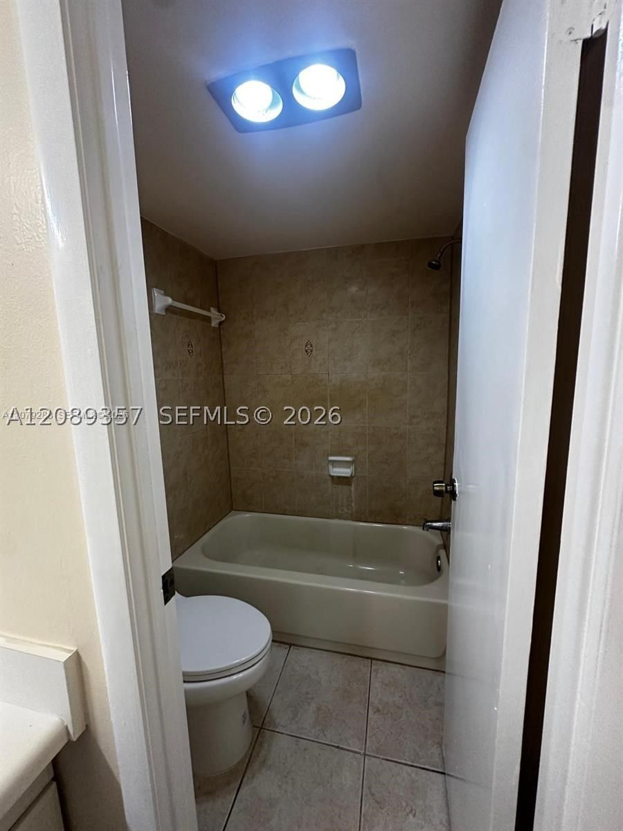 Real estate property located at , Broward, Inverrary Country Club, Lauderhill, FL