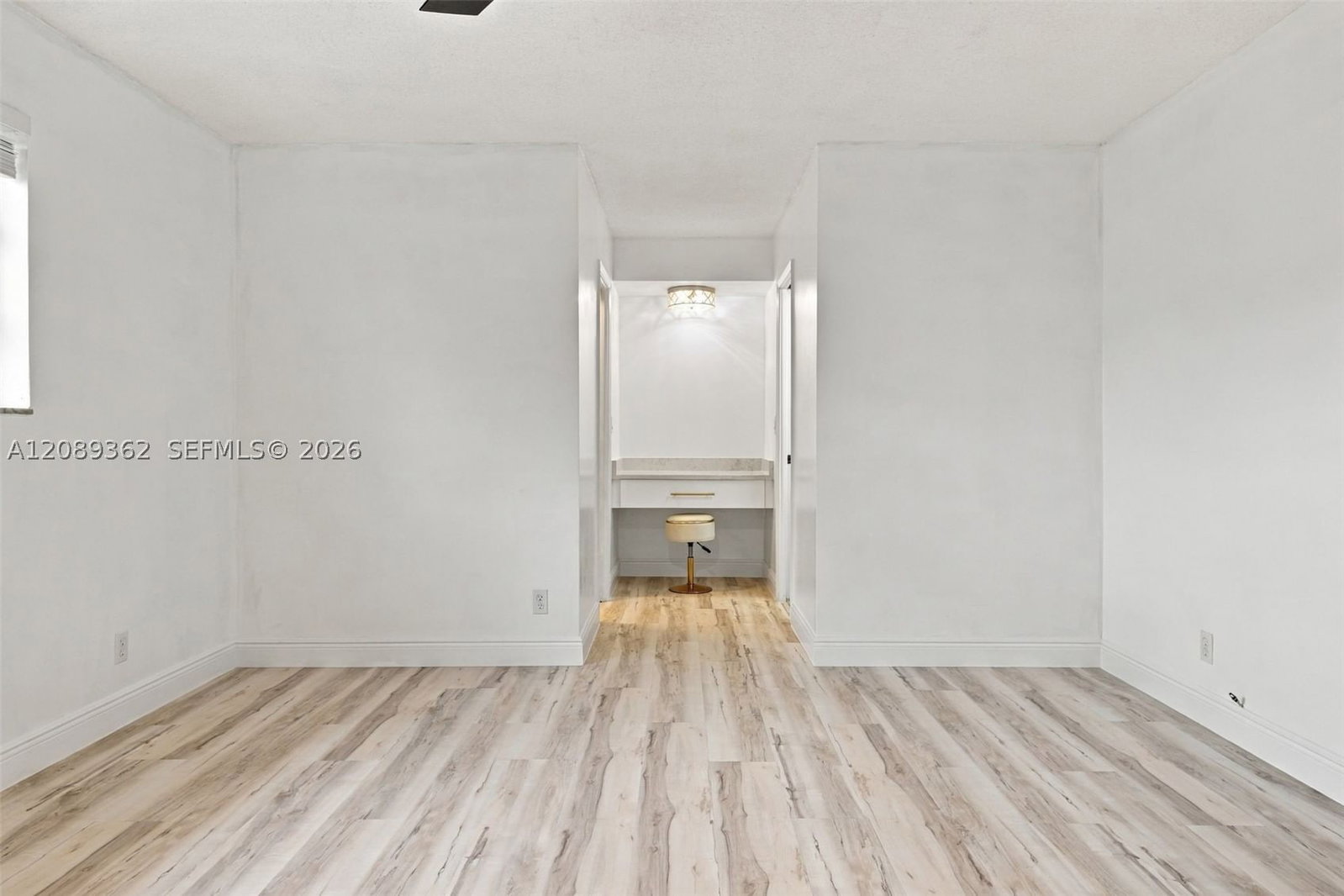 Real estate property located at 5206 Garfield St, Broward, Hollywood Hills, Hollywood, FL