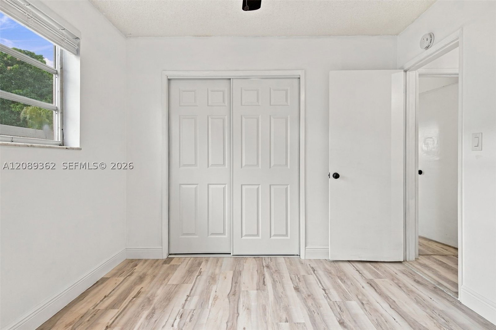 Real estate property located at 5206 Garfield St, Broward, Hollywood Hills, Hollywood, FL
