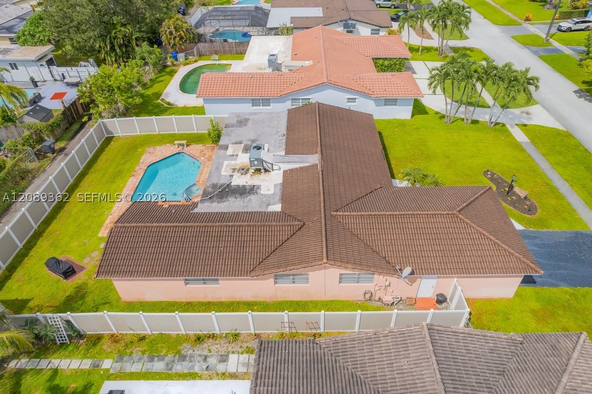 Real estate property located at 5206 Garfield St, Broward, Hollywood Hills, Hollywood, FL