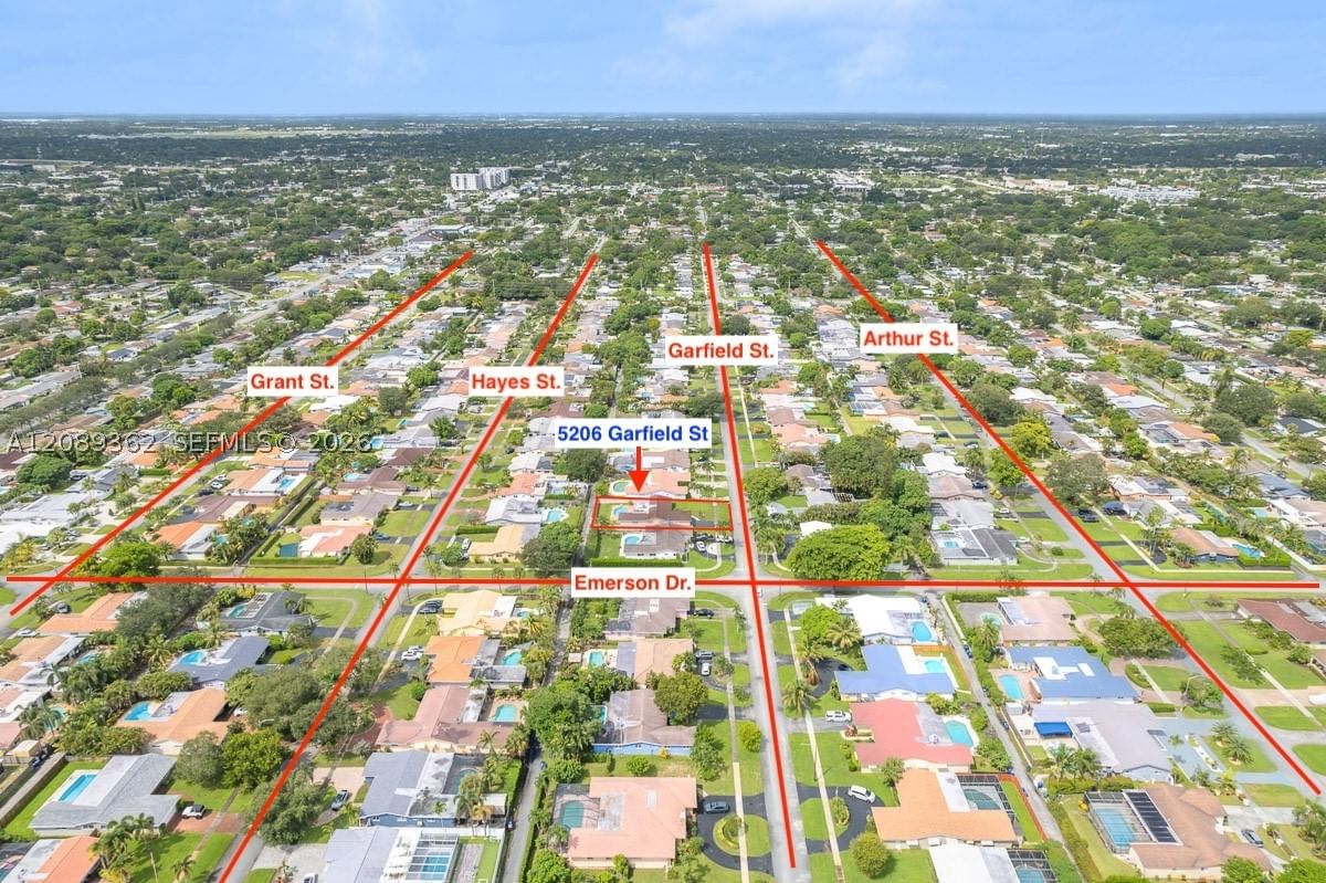 Real estate property located at 5206 Garfield St, Broward, Hollywood Hills, Hollywood, FL