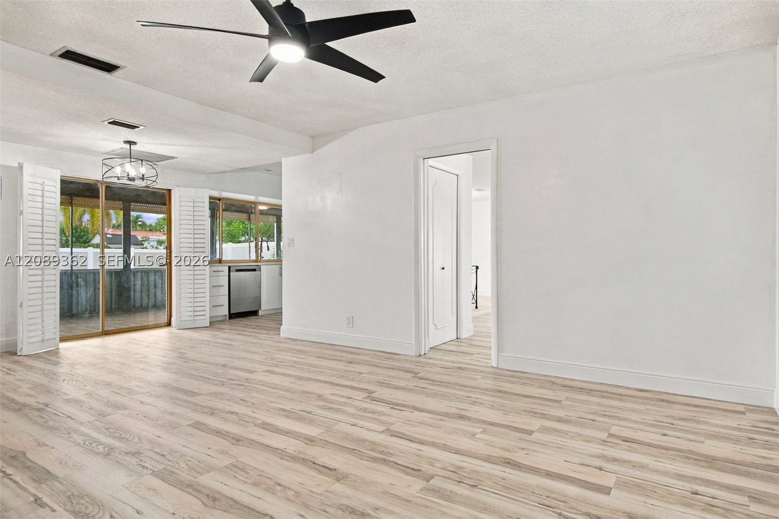 Real estate property located at 5206 Garfield St, Broward, Hollywood Hills, Hollywood, FL