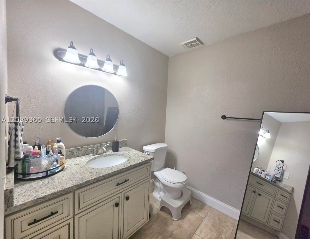 Real estate property located at 1393 124th Ave #1393, Broward, Pembroke Lakes Section Se, Pembroke Pines, FL