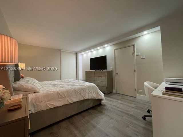Real estate property located at 3625 Country Club Dr #704, Miami-dade, Aventura Eldorado Condo, Aventura, FL